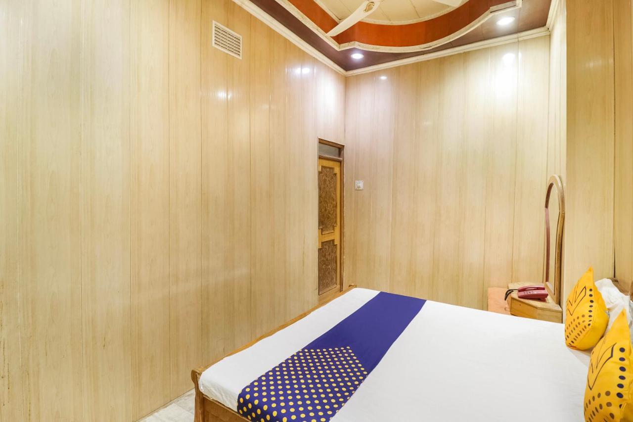Spot On 65416 Hotel Classic Lucknow Extérieur photo